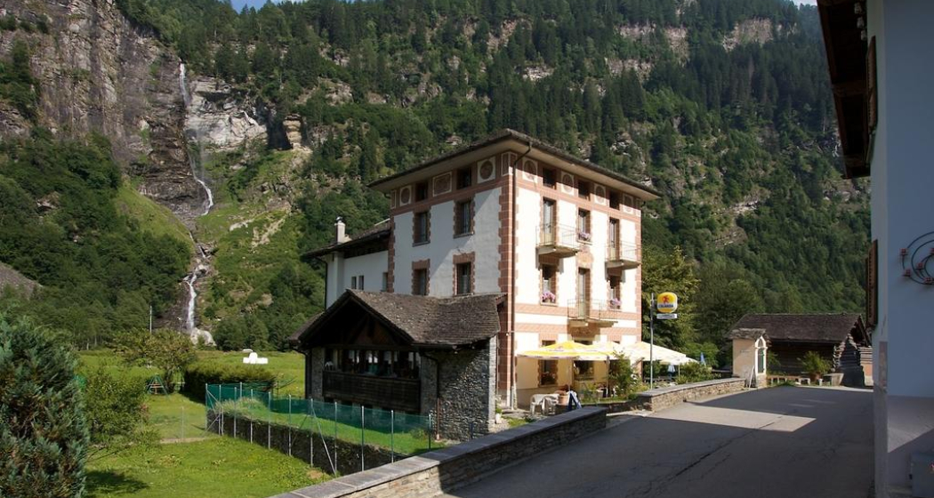 Albergo La Cascata (oua_17643848_image) Albergo La Cascata (oua_17643848_image)