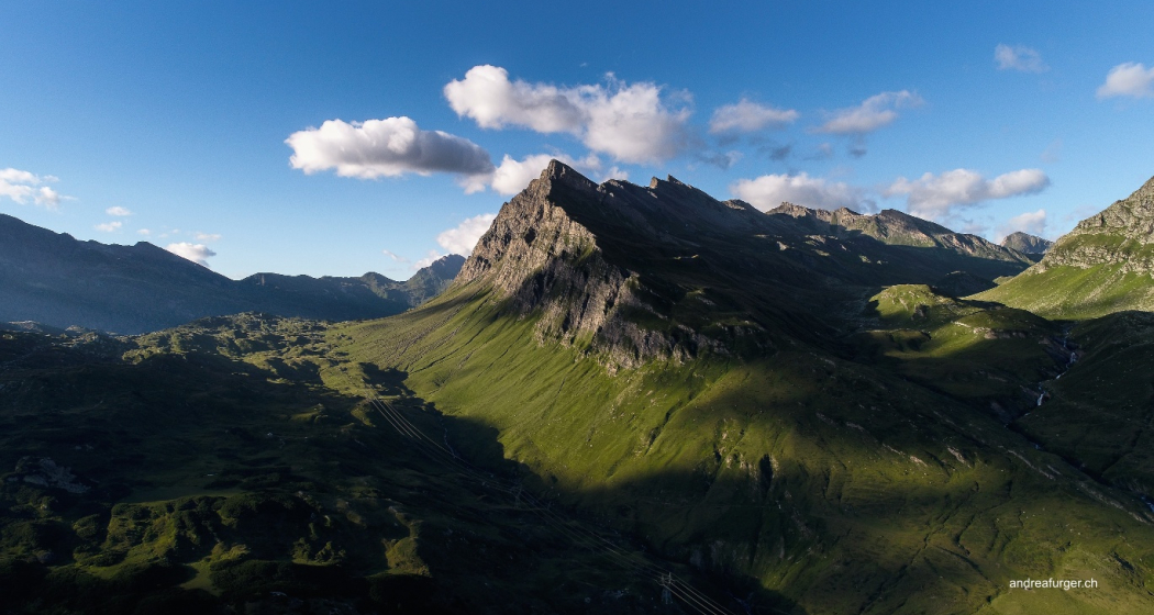 Passo del San Bernardino - Trail Running (oua_37942905_image) Passo del San Bernardino - Trail Running (oua_37942905_image)