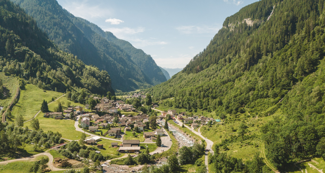 Rossa (oua_602672894_image) Rossa (oua_602672894_image)