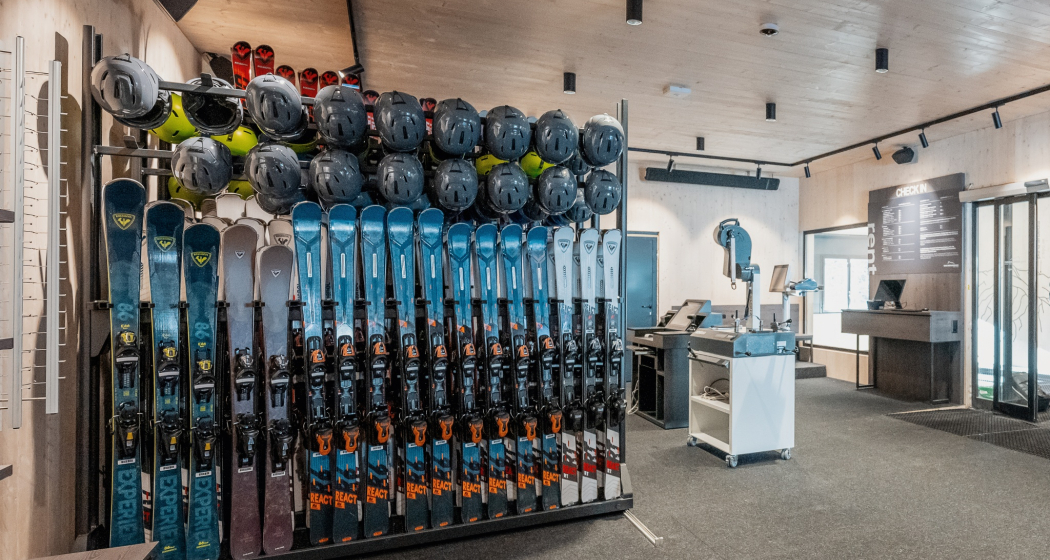 Rent & Shop (oua_608238980_image) Rent & Shop (oua_608238980_image)