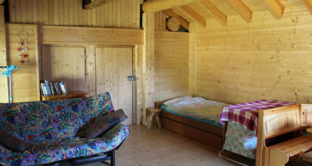 Doppelzimmer mit Zusatzbett, Dusche/WC und Küche (tom_tds00020011340523567_image) Doppelzimmer mit Zusatzbett, Dusche/WC und Küche (tom_tds00020011340523567_image)