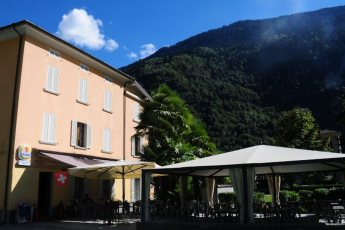 IN Pizza - Lostallo (oua_55705285_image) IN Pizza - Lostallo (oua_55705285_image)