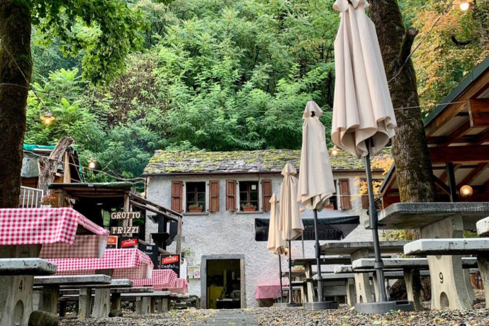 Grotto Frizzi (oua_88450018_image)