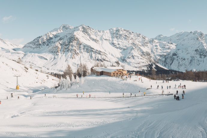 Capanna Confin panorama