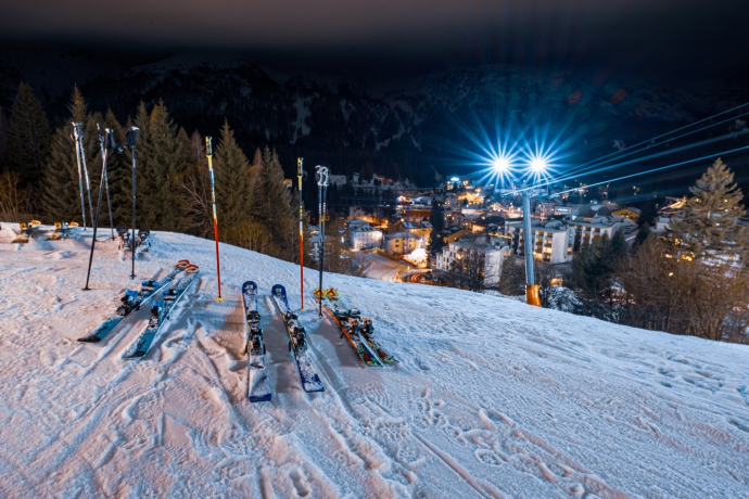 Ski Night Pian Cales (gdl_904325286_image)