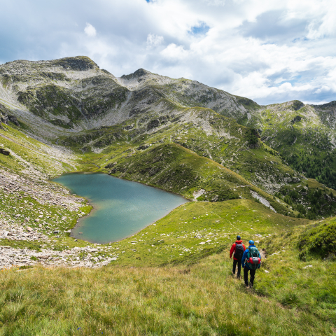Escursione al lago di Calvaresc, sul sentiero alpino Calanca Lago di Calvaresc, escursione