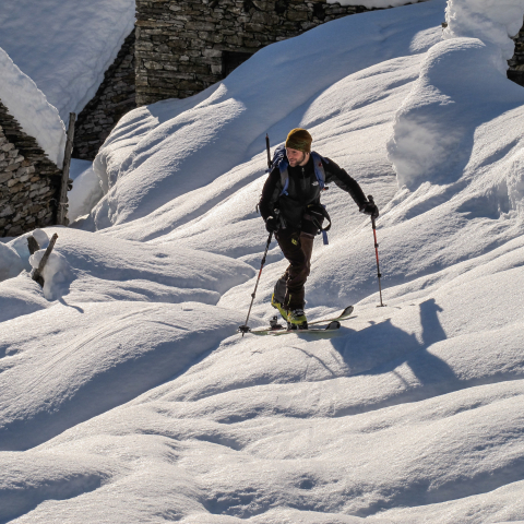 Sci alpinismo nella magnifica valle Calanca Sci alpinismo nella magnifica valle Calanca