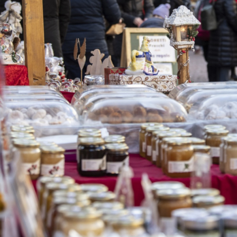 Mercatino di Natale a Rossa, valle Calanca