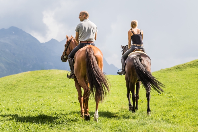 passeggiata a cavallo