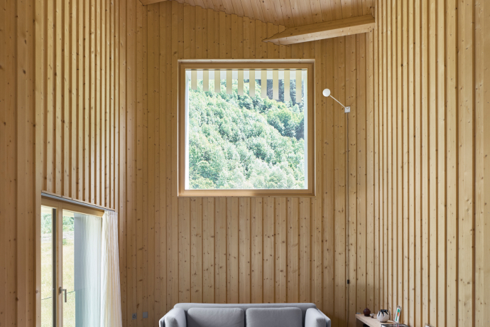Design, eleganza e comodità, alcuni dei pregi della Swisshouse