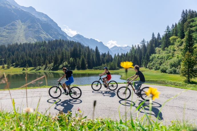 Mountain Bike al Lago Doss Mountain bike al lago Doss