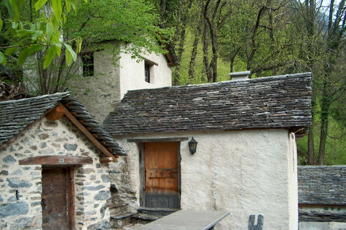 Grotti di Cama