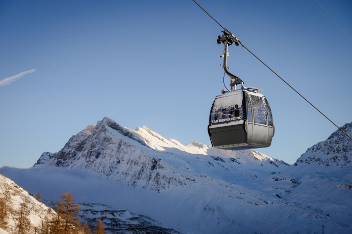 Gondola Confin - Sport Arena